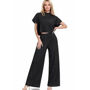 NWOT Women's Ribbed Black Wide-Leg Pant Set